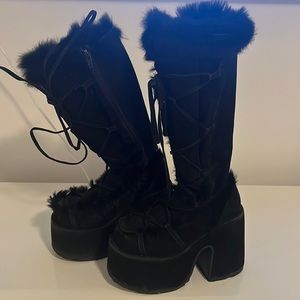 Vintage Demonia Pleaser Sz 7 platform raver boots